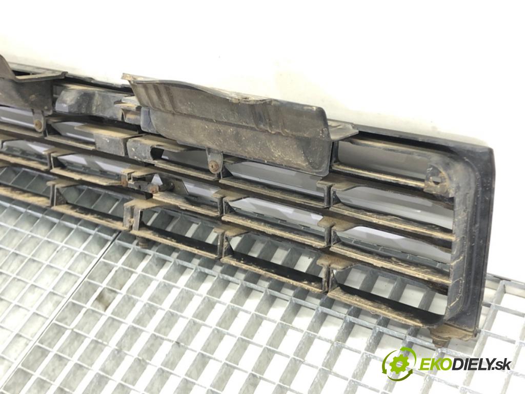 MITSUBISHI PAJERO II (V3_W, V2_W, V4_W) 1990 - 2001    2.5 TD 4WD (V24C, V24W) 73 kW [99 KM] olej napędow  mřížka maska  (Mřížky (masky) chladičů)