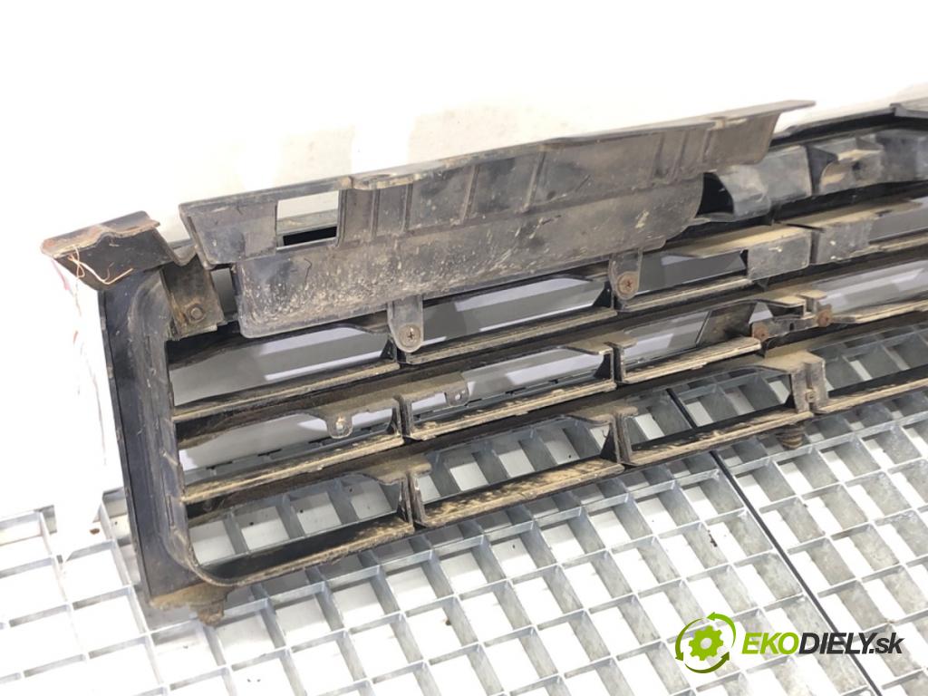 MITSUBISHI PAJERO II (V3_W, V2_W, V4_W) 1990 - 2001    2.5 TD 4WD (V24C, V24W) 73 kW [99 KM] olej napędow  mřížka maska  (Mřížky (masky) chladičů)