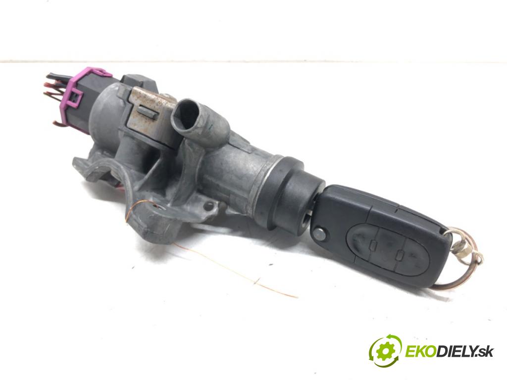 AUDI A4 B6 Avant (8E5) 2000 - 2005    1.9 TDI 96 kW [130 KM] olej napędowy 2001 - 2004  spinačka 4B0905851F (Spínacie skrinky a kľúče)