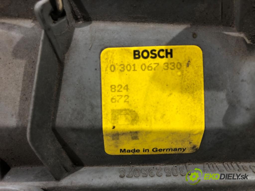 MERCEDES-BENZ 190 (W201) 1982 - 1993    D 2.5 (201.126) 66 kW [90 KM] olej napędowy 1985 -  Svetlomet pravy predný 0301067330