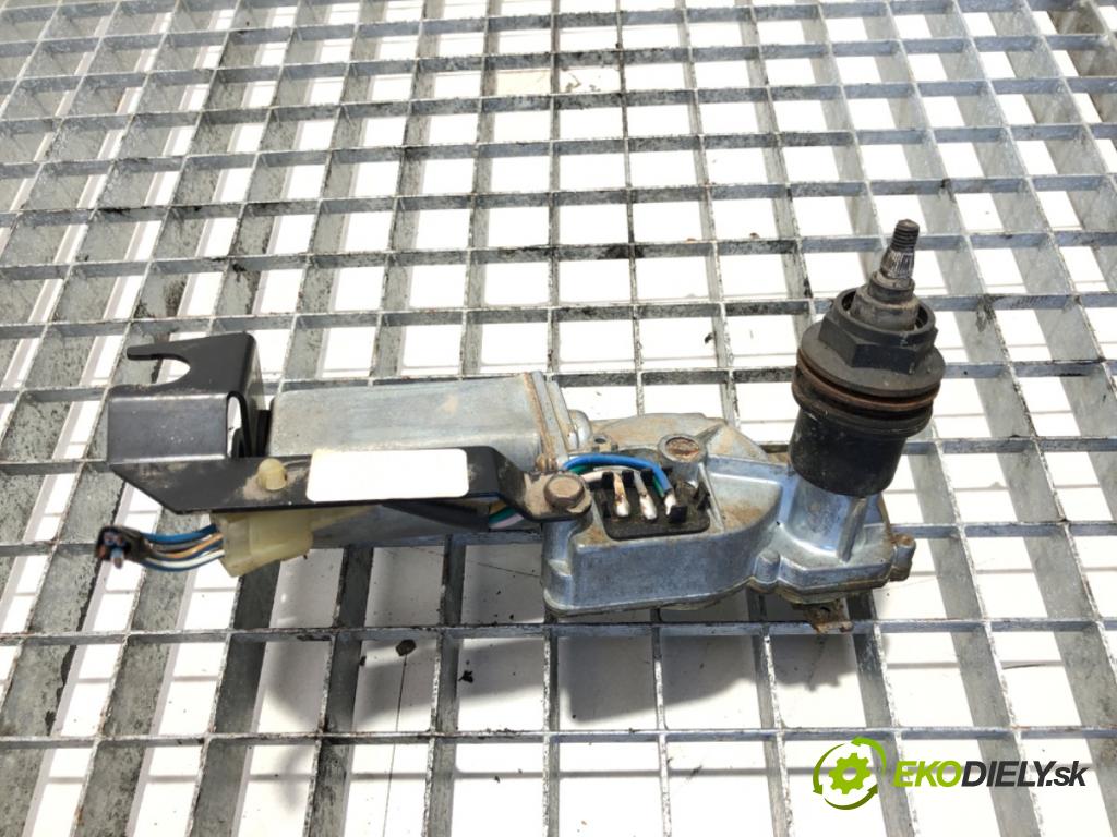 OPEL FRONTERA A (U92) 1992 - 1998    2.0 i 85 kW [115 KM] benzyna 1993 - 1998  Mechanizmus stierače MOTOR: zad 
