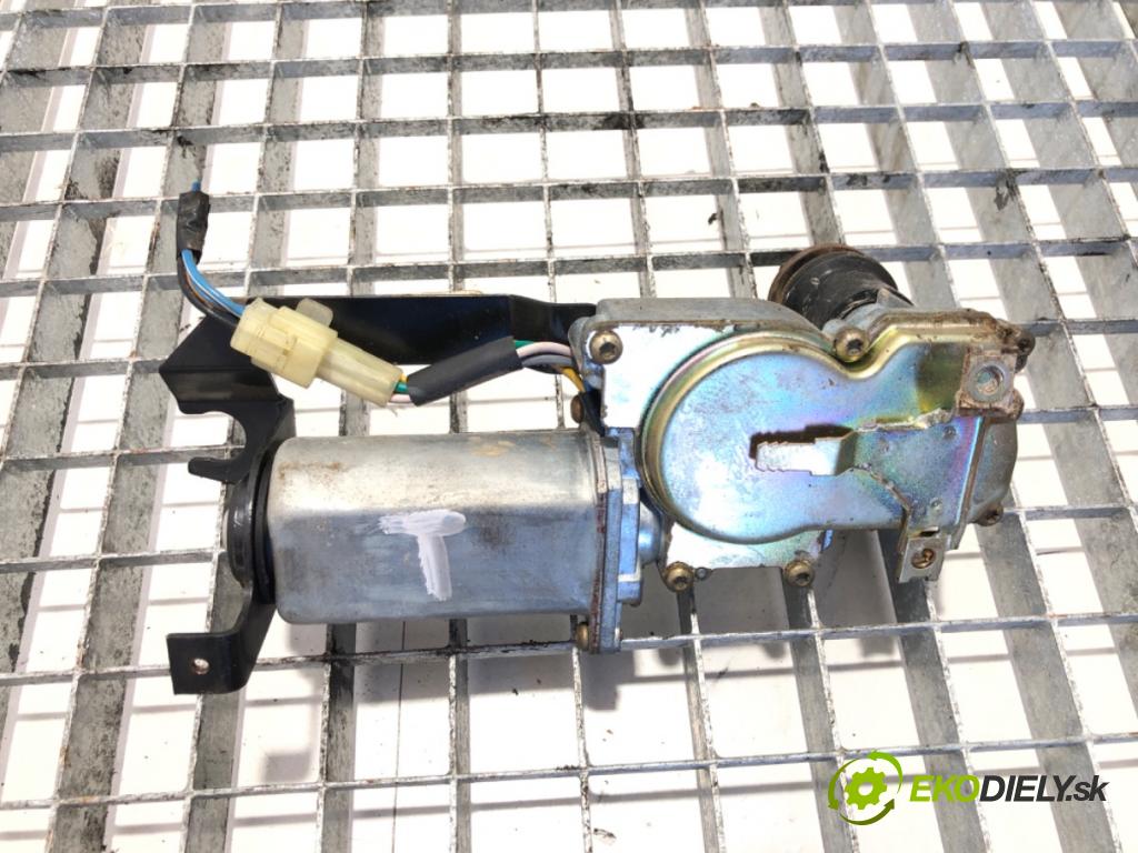 OPEL FRONTERA A (U92) 1992 - 1998    2.0 i 85 kW [115 KM] benzyna 1993 - 1998  Mechanizmus stierače MOTOR: zad