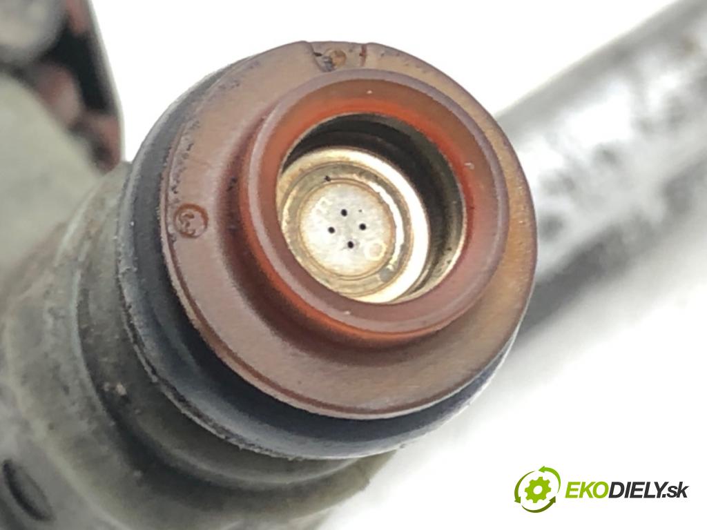 CHRYSLER PT CRUISER (PT_) 2000 - 2010    2.0 104 kW [141 KM] benzyna 2000 - 2004  Lišta vstrekovacia 0280155976 (Vstrekovacie lišty)