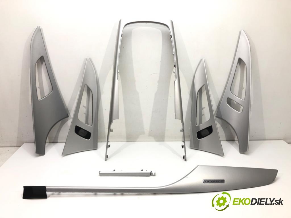 AUDI A6 C7 Avant (4G5, 4GD) 2011 - 2018    3.0 TDI quattro 160 kW [218 KM] olej napędowy 2014  lišty kryt 4G0864261 (Lišty)