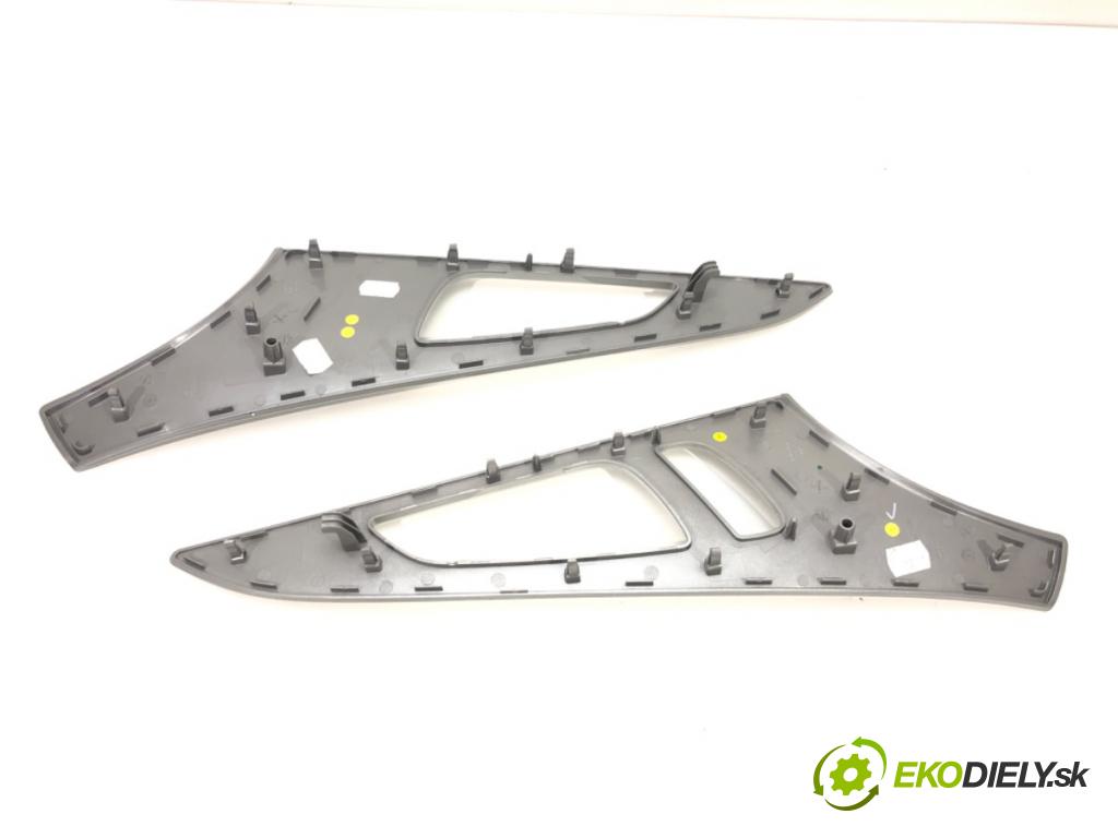 AUDI A6 C7 Avant (4G5, 4GD) 2011 - 2018    3.0 TDI quattro 160 kW [218 KM] olej napędowy 2014  lišty kryt 4G0864261 (Lišty)