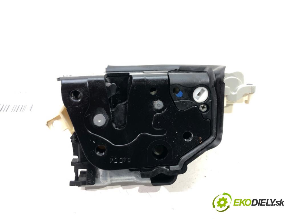 AUDI A6 C7 Avant (4G5, 4GD) 2011 - 2018    3.0 TDI quattro 160 kW [218 KM] olej napędowy 2014  zámok dveře pravý zadní část 4G0839016E