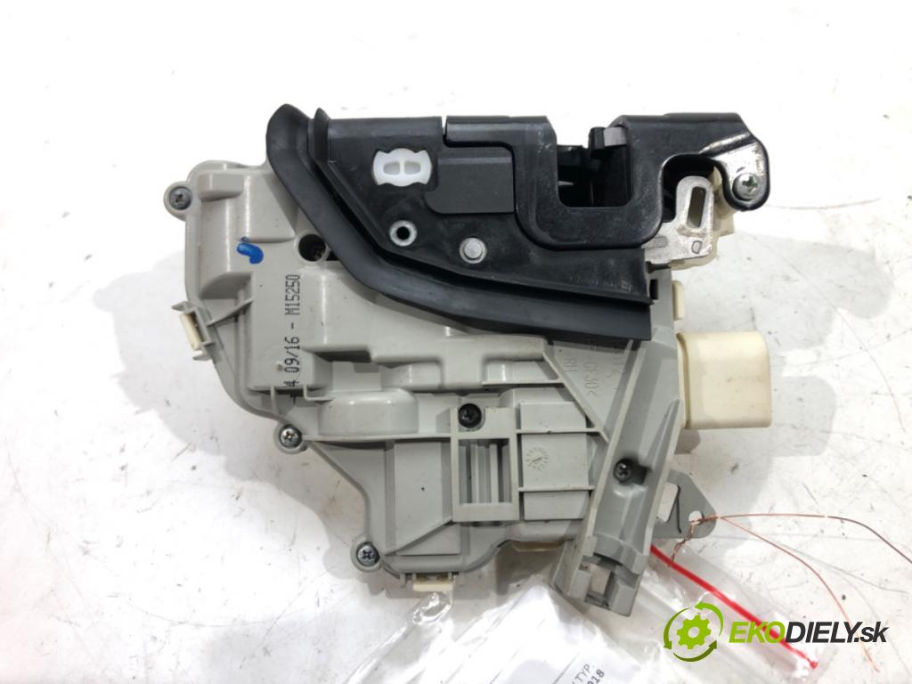 AUDI A6 C7 Avant (4G5, 4GD) 2011 - 2018    3.0 TDI quattro 160 kW [218 KM] olej napędowy 2014  zámok dveře pravý zadní část 4G0839016E