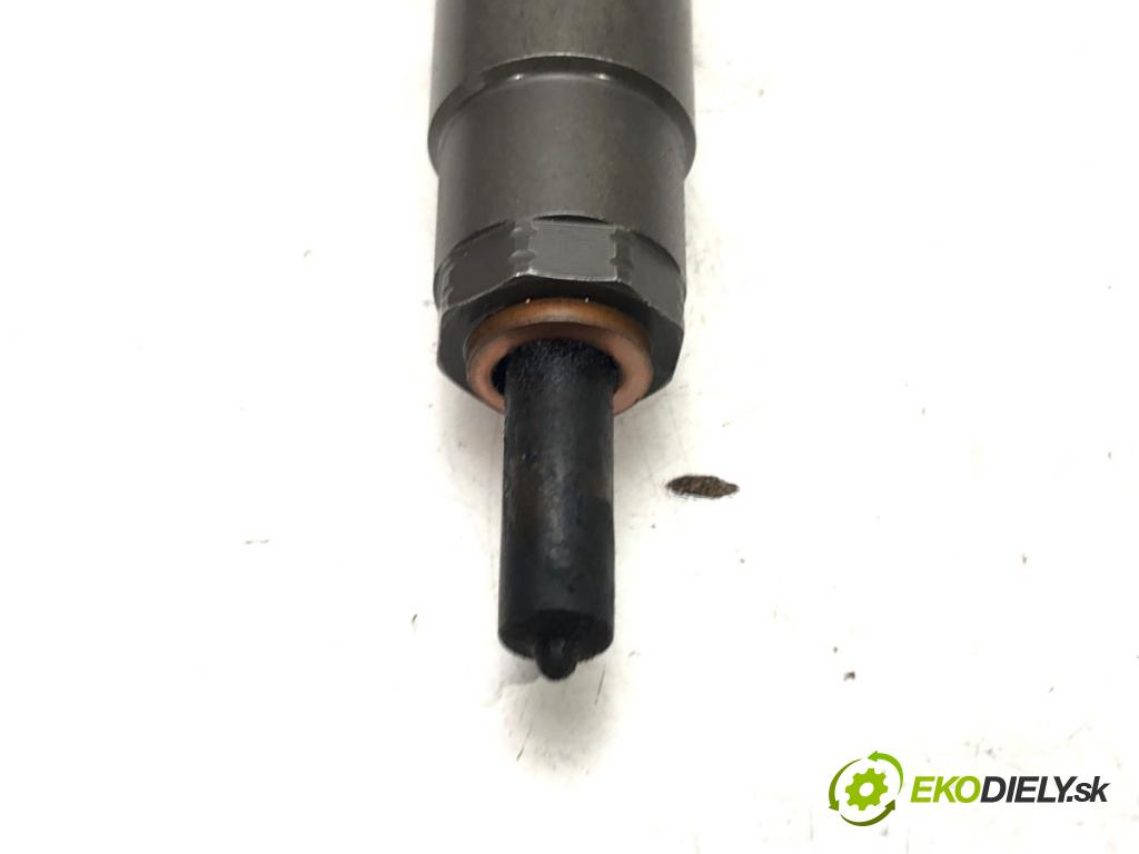 AUDI A6 C7 Avant (4G5, 4GD) 2011 - 2018    3.0 TDI quattro 160 kW [218 KM] olej napędowy 2014  vstrekovač 059130277CR 0445117042 (Vstrekovače)