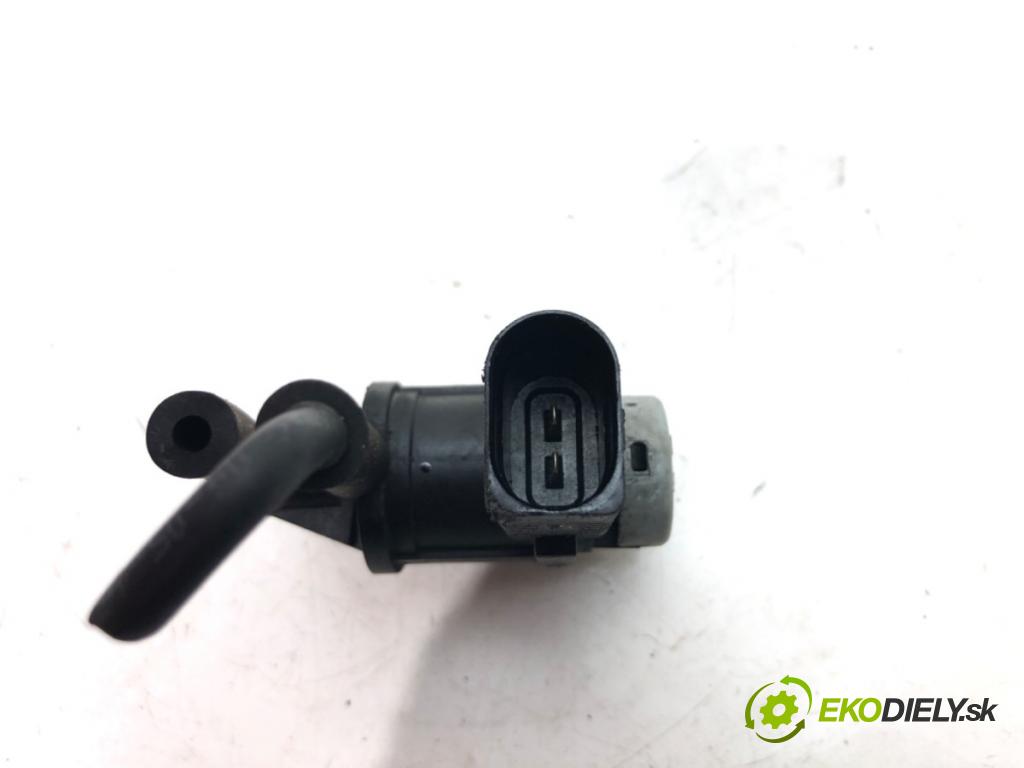 AUDI A6 C7 Avant (4G5, 4GD) 2011 - 2018    3.0 TDI quattro 160 kW [218 KM] olej napędowy 2014  Ventil tlaku 1K0906283A (Ventily)