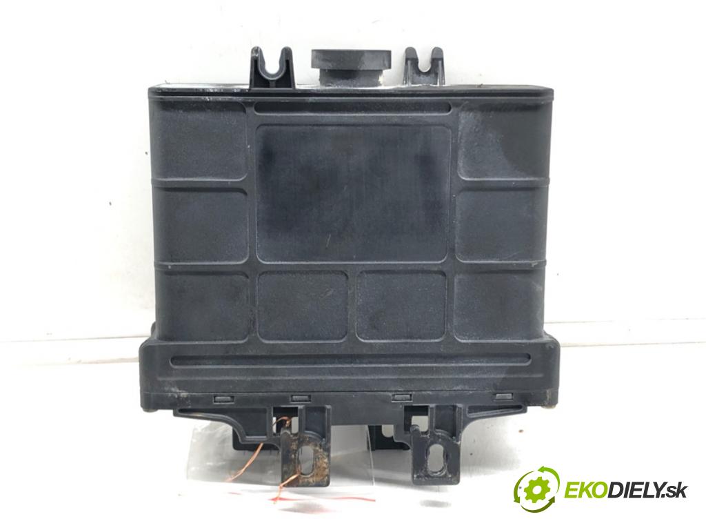VW NEW BEETLE (9C1, 1C1) 1998 - 2010    2.0 85 kW [115 KM] benzyna 1998 - 2010  Modul Riadiaca jednotka prevodovky 01M927733JF