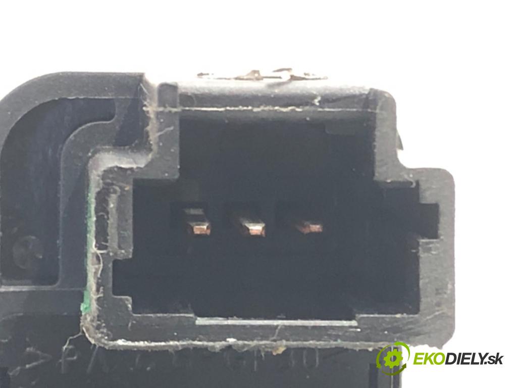 CITROEN C3 I (FC_, FN_) 2002 - 2022    1.4 HDi 50 kW [68 KM] olej napędowy 2002 - 2022  spinačka  (Spínacie skrinky a kľúče)