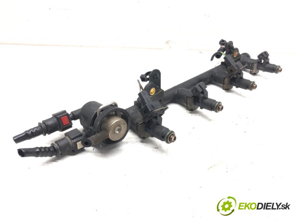 FORD FIESTA V (JH_, JD_) 2001 - 2014    1.3 51 kW [69 KM] benzyna 2001 - 2008  Lišta vstrekovacia 2NIU-9D280-CB (Vstrekovacie lišty)