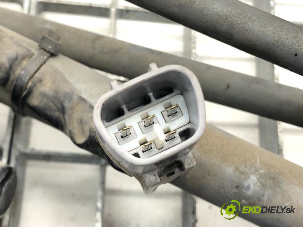 LEXUS GS (_S16_) 1997 - 2004    300 (JZS160_) 161 kW [219 KM] benzyna 2000 - 2004  Mechanizmus stieračov predný 85110-30420 (Motorčeky stieračov predné)