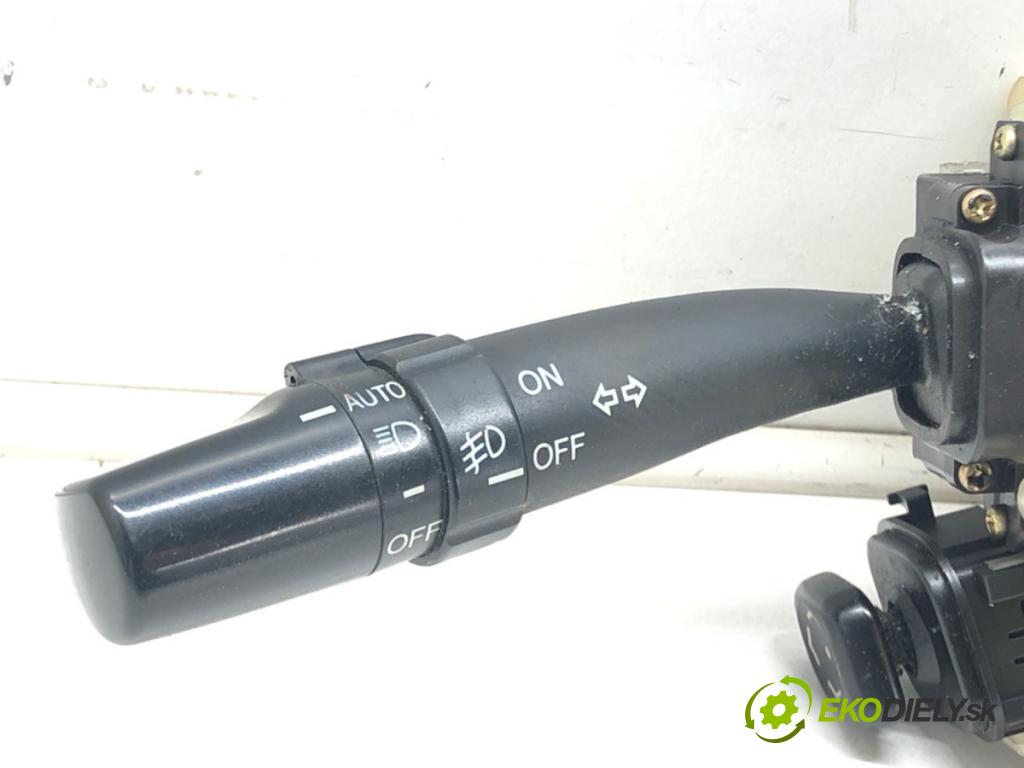 LEXUS GS (_S16_) 1997 - 2004    300 (JZS160_) 161 kW [219 KM] benzyna 2000 - 2004  Prepínač kombinovaný 89245-50020 (Prepínače, spínače, tlačidlá a ovládače kúrenia)