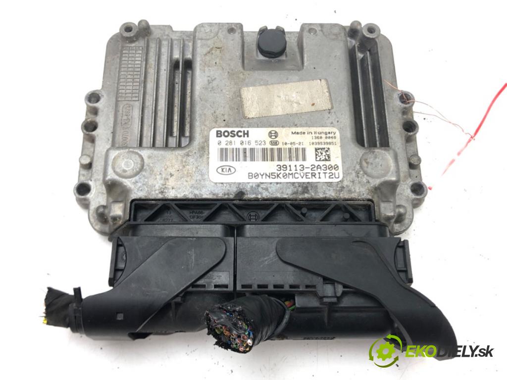 KIA VENGA (YN) 2010 - 2022    1.6 CRDi 115 85 kW [116 KM] olej napędowy 2010 - 2  riadiaca jednotka Motor 0281016523 39113-2A300 (Riadiace jednotky)