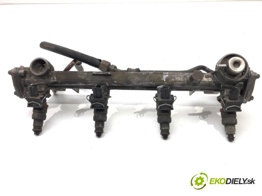 MERCEDES-BENZ SLK (R170) 1996 - 2004    200 (170.435) 100 kW [136 KM] benzyna 1996 - 2000  Lišta vstrekovacia  (Vstrekovacie lišty)