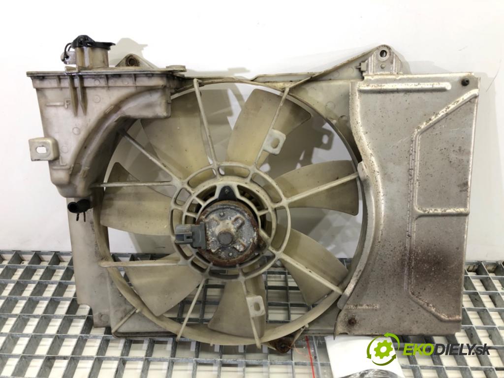 TOYOTA YARIS (_P1_) 1999 - 2005    1.0 (SCP10_) 50 kW [68 KM] benzyna 1999 - 2005  ventilátor chladiče 122750-5072 (Ventilátory)