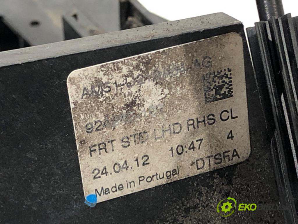 FORD C-MAX II (DXA/CB7, DXA/CEU) 2010 - 2019    1.6 TDCi 85 kW [115 KM] olej napędowy 2010 - 2019  zámok dveře pravý přední část