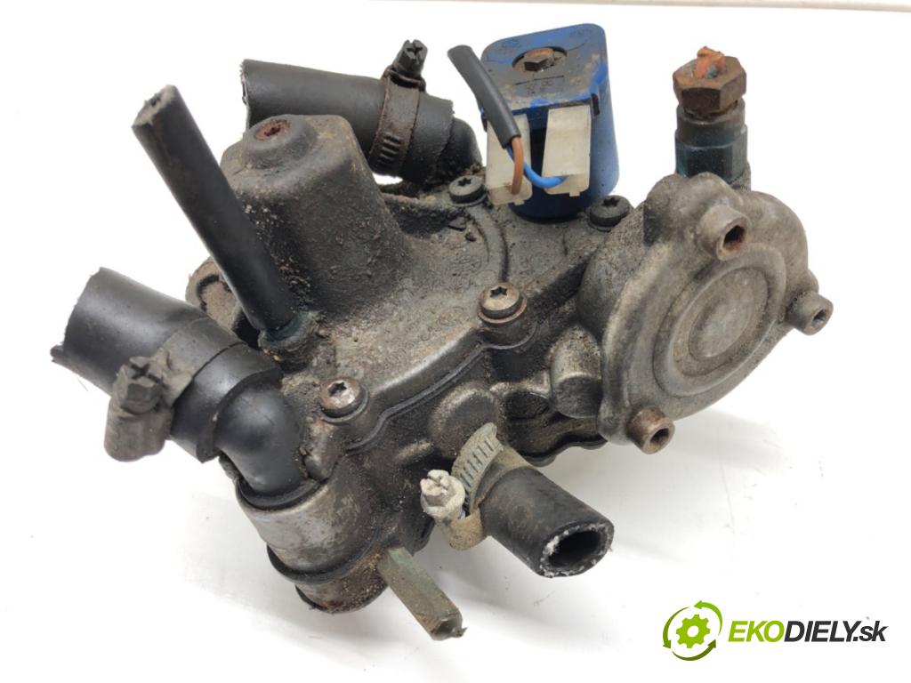 --- ---    ---  Reduktor do plynového pedálu LPG AT09 (LPG)