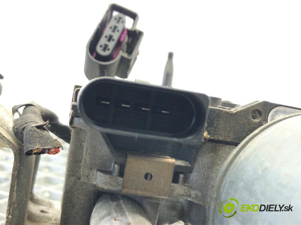 VW PASSAT B8 (3G2, CB2) 2014 - 2022    ---  Mechanizmus stieračov predný 3G1955023C (Motorčeky stieračov predné)