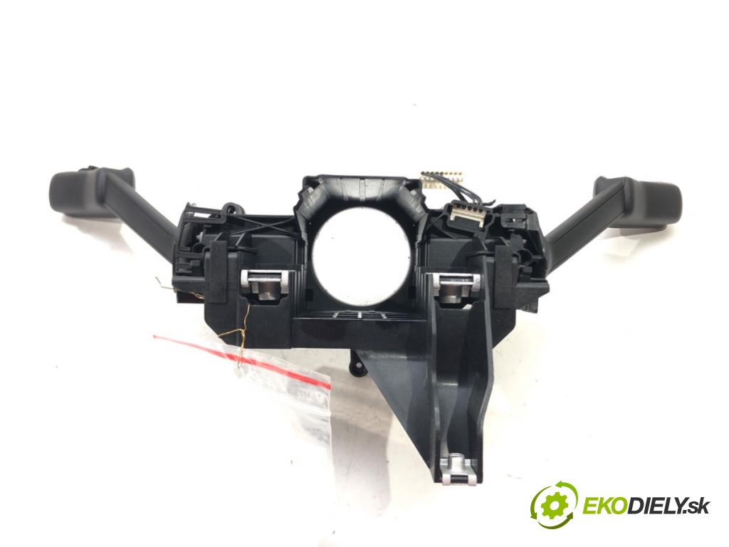 VW PASSAT B8 (3G2, CB2) 2014 - 2022    ---  Prepínač kombinovaný 5Q0953502 3Q0953521 (Prepínače, spínače, tlačidlá a ovládače kúrenia)