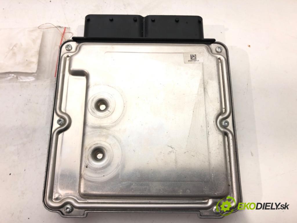 VW PASSAT B8 (3G2, CB2) 2014 - 2022    2.0 TDI 110 kW [150 KM] olej napędowy 2014 - 2022  riadiaca jednotka Motor 04L907309R 0281031066 (Riadiace jednotky)