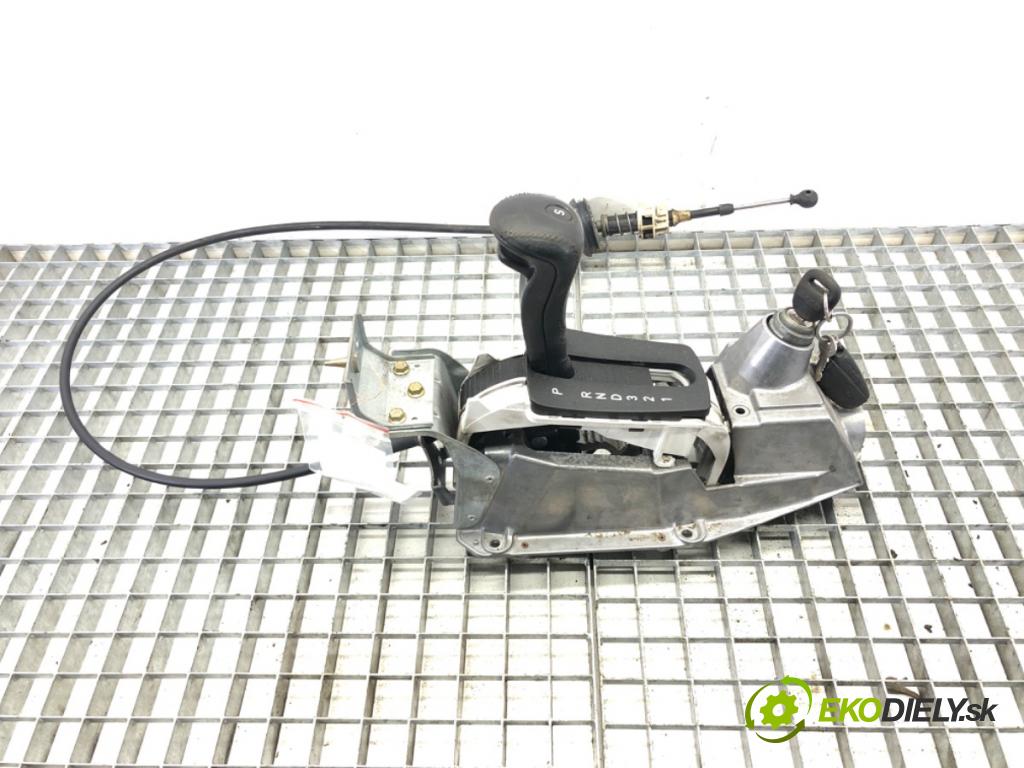 SAAB 9-5 (YS3E) 1997 - 2009    2.3 t 125 kW [170 KM] benzyna 1997 - 2009  Kulisa  (Rýchlostné páky / kulisy)