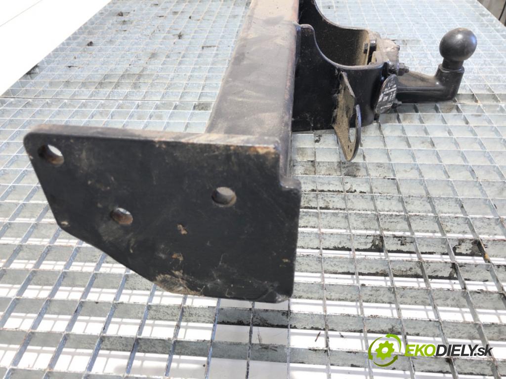 FORD MAVERICK (UDS, UNS) 1993 - 1998    2.4 i 91 kW [124 KM] benzyna 1993 - 1996  Hák ťažné zariadenie  (Ťažné zariadenia)