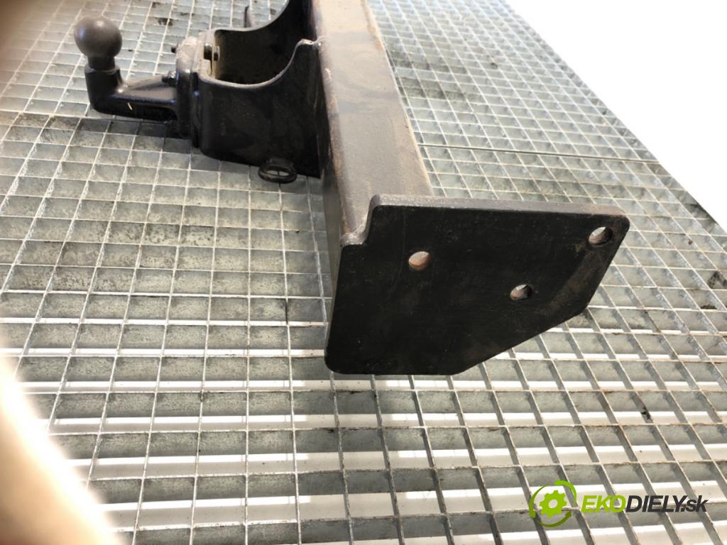 FORD MAVERICK (UDS, UNS) 1993 - 1998    2.4 i 91 kW [124 KM] benzyna 1993 - 1996  Hák ťažné zariadenie  (Ťažné zariadenia)