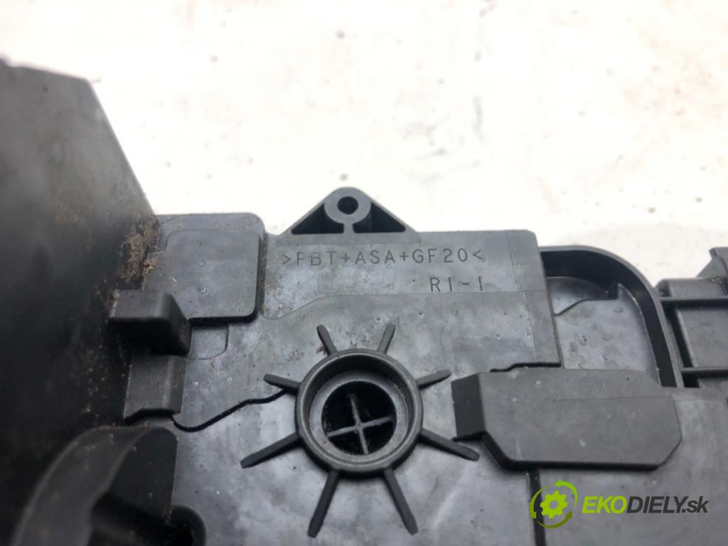 FIAT GRANDE PUNTO (199_) 2005 - 2022 1.4 (199AXB11, 199AXB1A, 199BXB1A, 199AXL1A) 57 kW zámok dveře pravý přední část 51797558