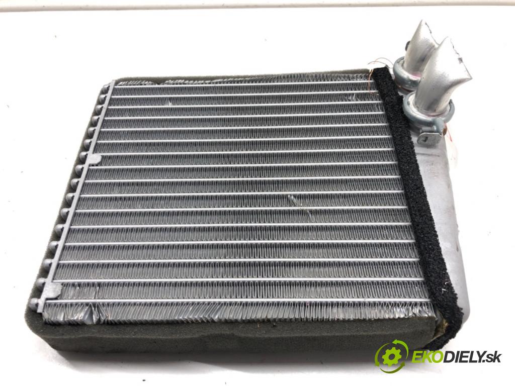 SKODA OCTAVIA II Combi (1Z5) 2004 - 2013    1.6 75 kW [102 KM] benzyna 2004 - 2013  Výhrevné teleso, radiátor kúrenia 1K0819031B (Radiátory kúrenia)