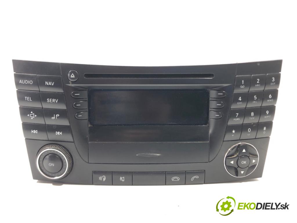 MERCEDES-BENZ KLASA E (W211) 2002 - 2009    E 270 CDI (211.016) 130 kW [177 KM] olej napędowy   RADIO A2118202097 (Audio zariadenia)