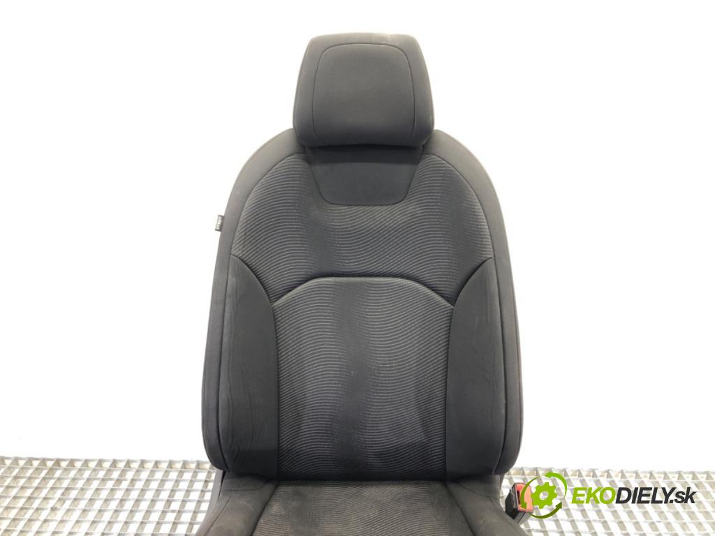 CITROEN C5 III (RD_) 2008 - 2022    1.8 16V 92 kW [125 KM] benzyna 2008 - 2022  Sedadlo pravy predný