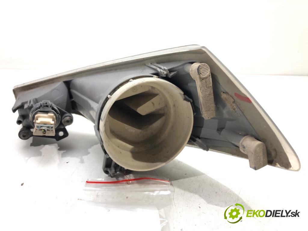 CITROEN C5 III (RD_) 2008 - 2022    1.8 16V 92 kW [125 KM] benzyna 2008 - 2022  hmlové svetlo, hmlovka pravý přední část 271562-00