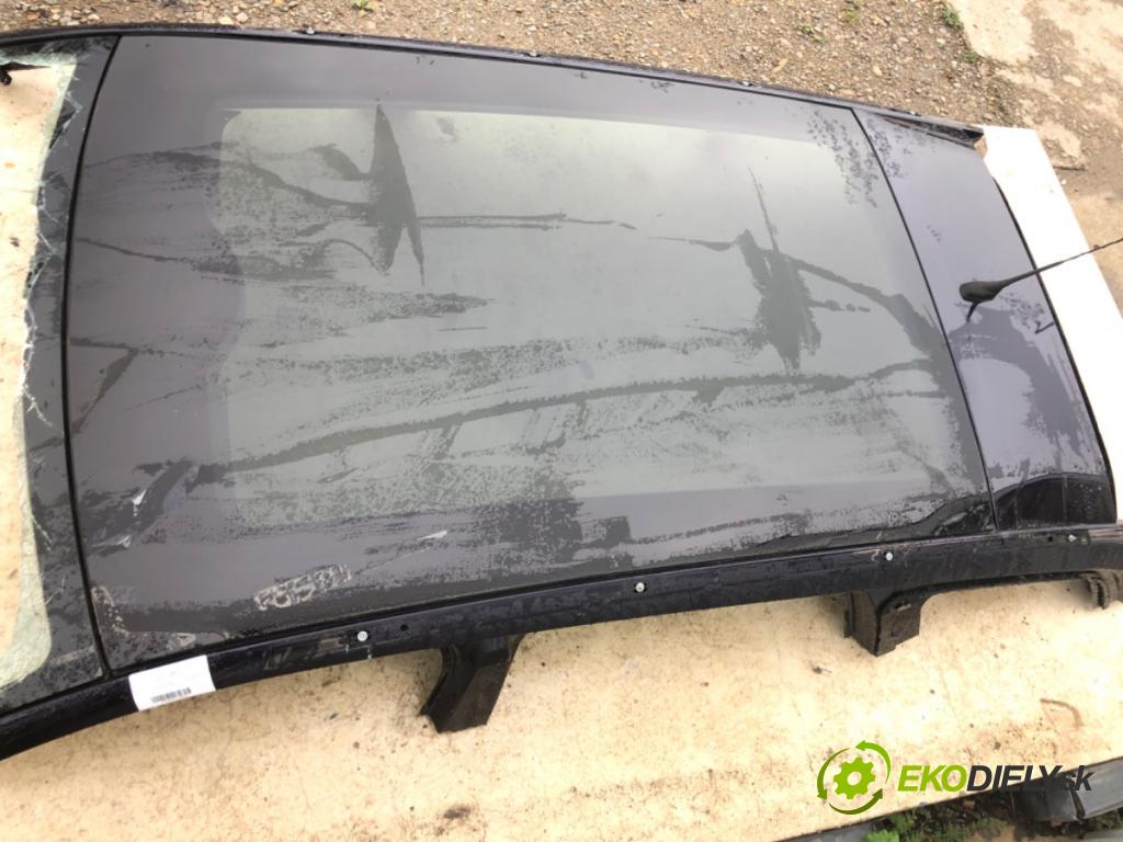 PEUGEOT 308 SW II (LC_, LJ_, LR_, LX_, L4_) 2014 - 2021    1.6 BlueHDi 120 88 kW [120 KM] olej napędowy 2014   střecha střešní okno PANORÁMA