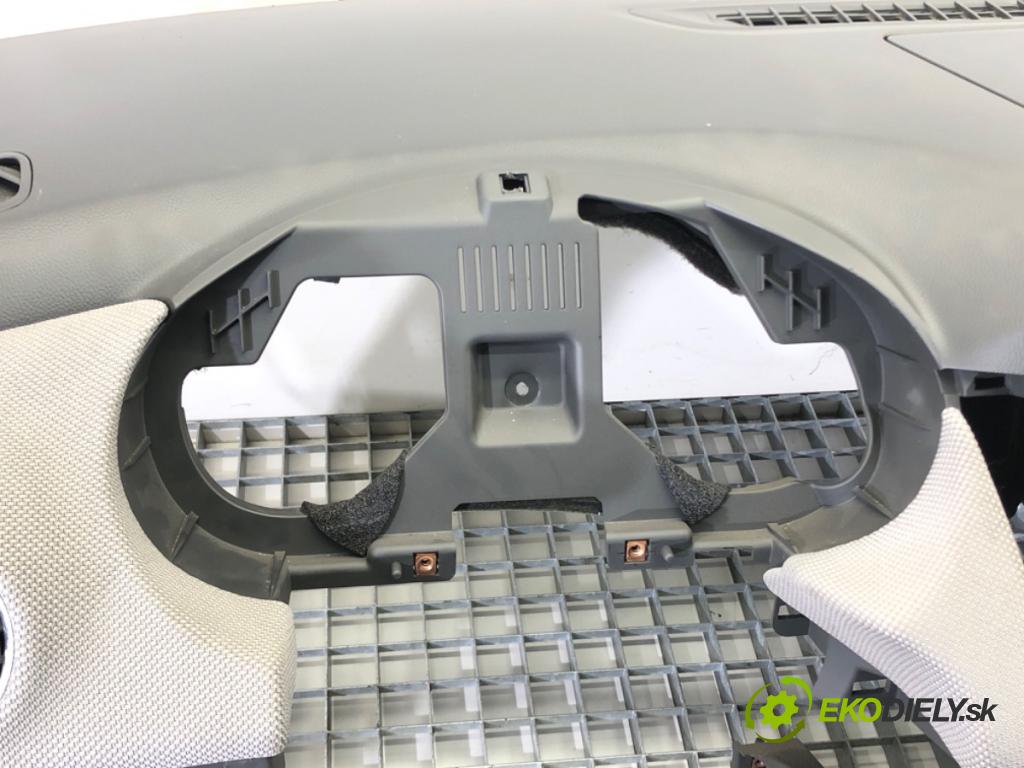 CHEVROLET CRUZE (J300) 2009 - 2022    2.0 CDI 92 kW [125 KM] olej napędowy 2009 - 2011  Palubná doska  (Palubné dosky)