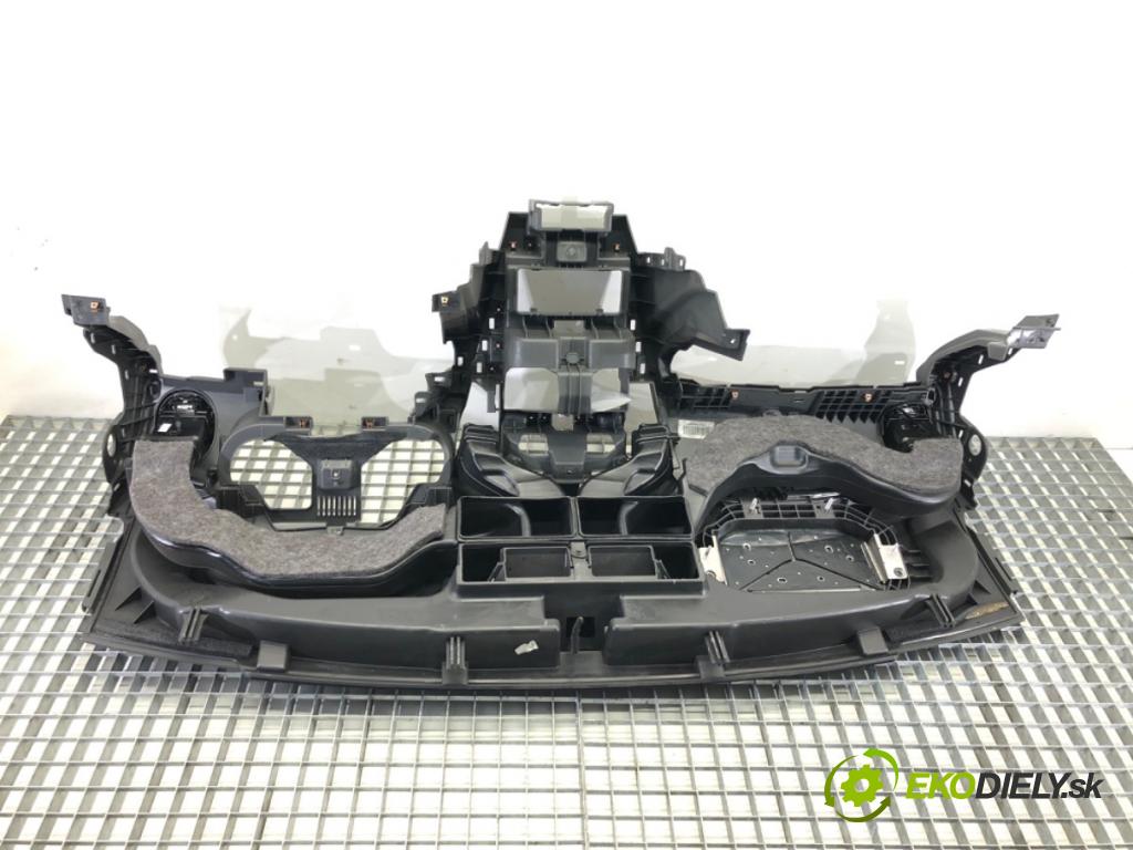 CHEVROLET CRUZE (J300) 2009 - 2022    2.0 CDI 92 kW [125 KM] olej napędowy 2009 - 2011  Palubná doska  (Palubné dosky)