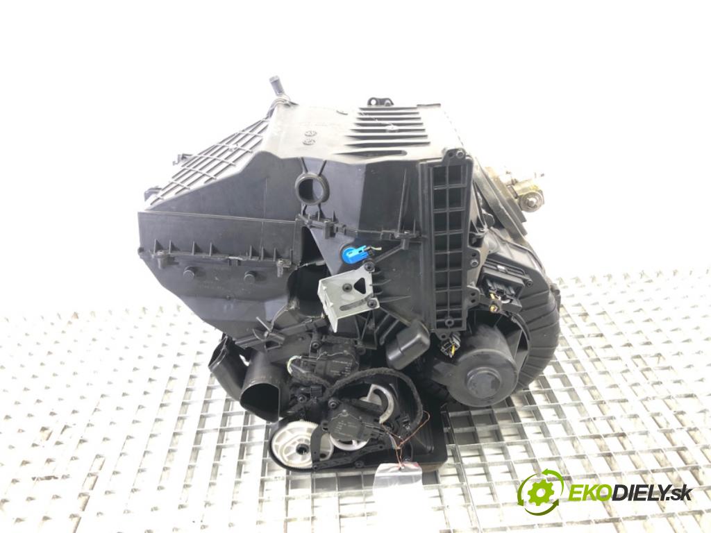 FORD S-MAX (WA6) 2006 - 2014    1.8 TDCi 92 kW [125 KM] olej napędowy 2006 - 2014  Výhrevné teleso, radiátor kúrenia KOMBAJN 6G91-19B555-CK