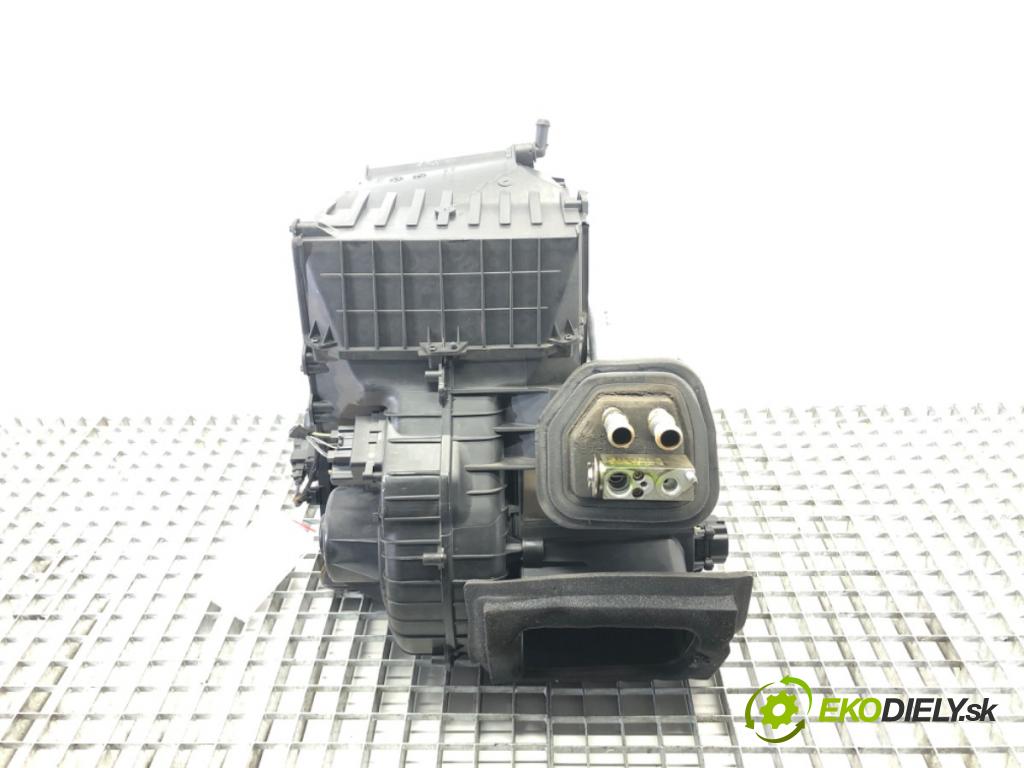 FORD S-MAX (WA6) 2006 - 2014    1.8 TDCi 92 kW [125 KM] olej napędowy 2006 - 2014  Výhrevné teleso, radiátor kúrenia KOMBAJN 6G91-19B555-CK