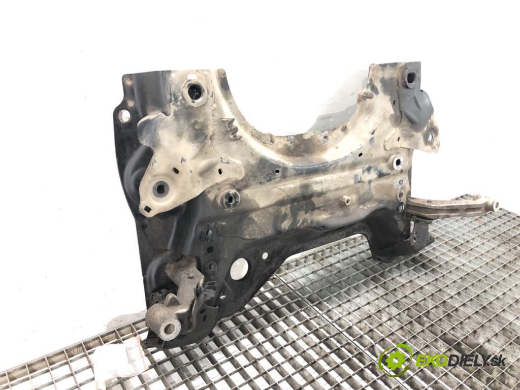 PEUGEOT 308 SW II (LC_, LJ_, LR_, LX_, L4_) 2014 - 2021    1.6 BlueHDi 120 88 kW [120 KM] olej napędowy 2014   výztuha pod motor  (Výztuhy přední)