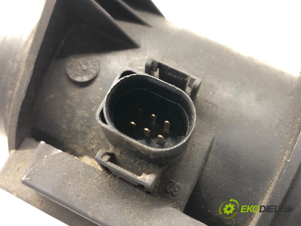 AUDI A4 B5 (8D2) 1994 - 2001    1.9 TDI 66 kW [90 KM] olej napędowy 1995 - 2000  Váha vzduchu 074906461 (Váhy vzduchu)