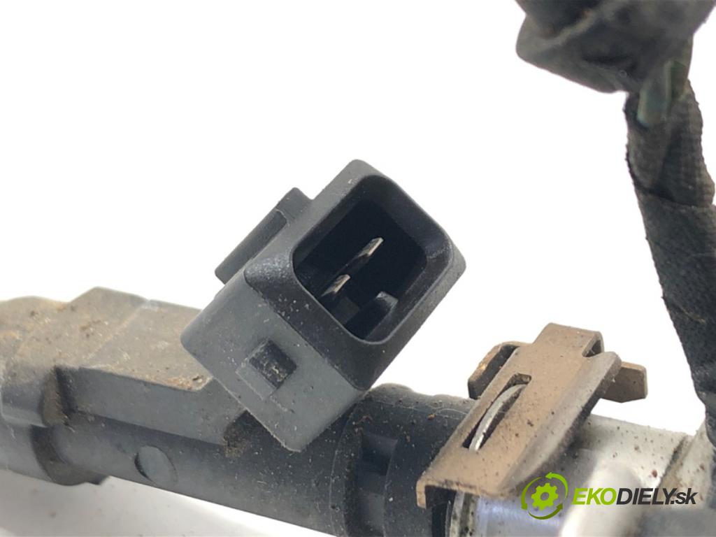 OPEL CORSA C (X01) 2000 - 2009    1.0 (F08, F68) 44 kW [60 KM] benzyna 2003 - 2009  Lišta vstrekovacia 0280158501 (Vstrekovacie lišty)