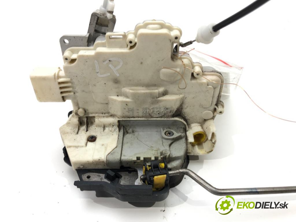 SEAT EXEO (3R2) 2008 - 2013    2.0 TDI 105 kW [143 KM] olej napędowy 2008 - 2013  zámok dveře levý přední část 8E1837015