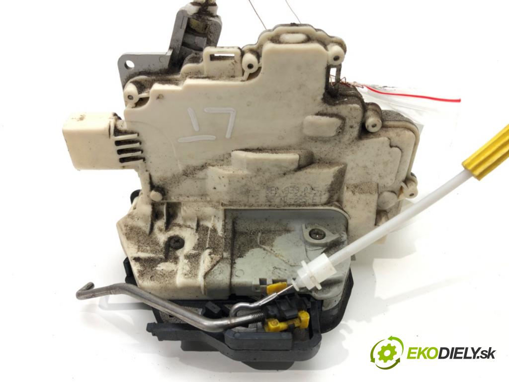 SEAT EXEO (3R2) 2008 - 2013    2.0 TDI 105 kW [143 KM] olej napędowy 2008 - 2013  zámok dveře levý zadní část 8E0839015AA