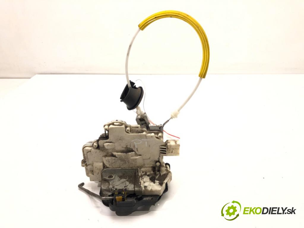 SEAT EXEO (3R2) 2008 - 2013    2.0 TDI 105 kW [143 KM] olej napędowy 2008 - 2013  zámok dveře pravý zadní část 