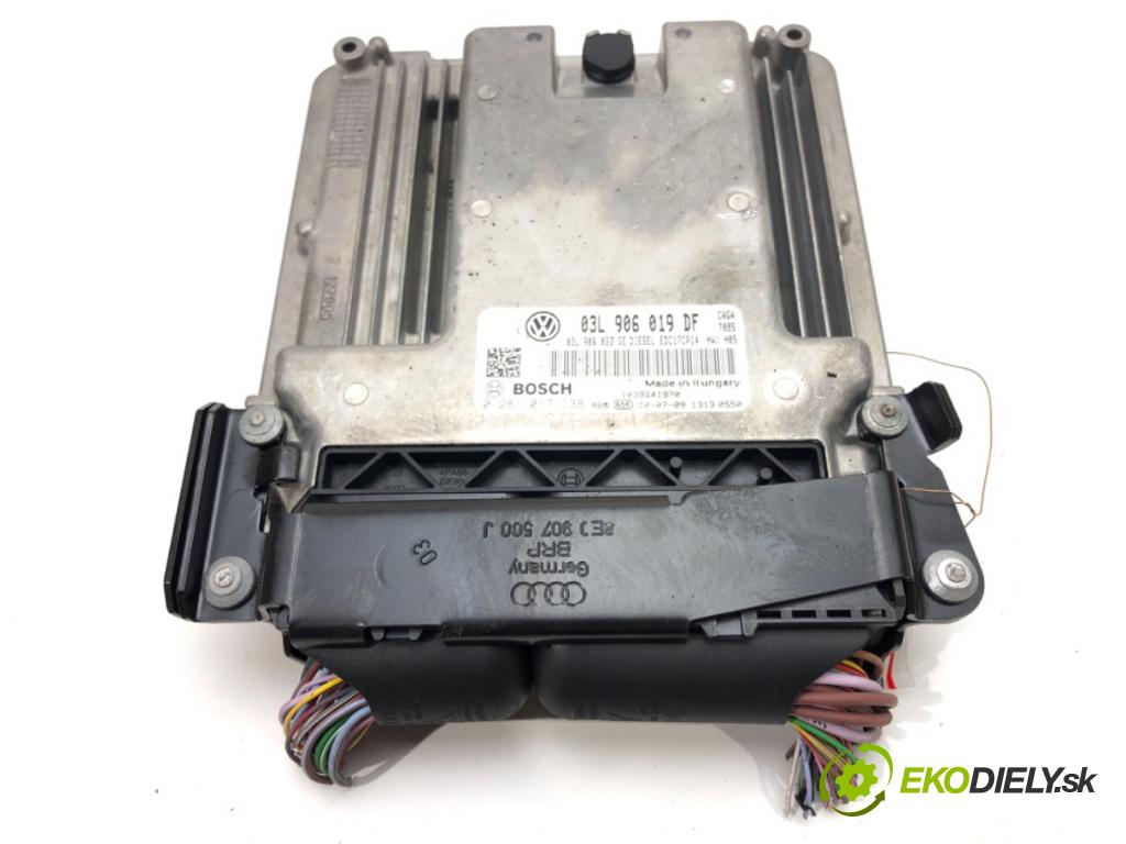 SEAT EXEO (3R2) 2008 - 2013    2.0 TDI 105 kW [143 KM] olej napędowy 2008 - 2013  riadiaca jednotka Motor 03L906019DF (Riadiace jednotky)