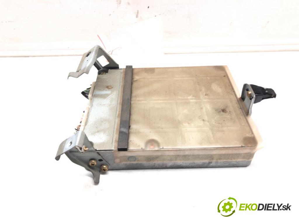 TOYOTA YARIS (_P1_) 1999 - 2005    1.0 (SCP10_) 50 kW [68 KM] benzyna 1999 - 2005  riadiaca jednotka Motor 89661-52064 (Riadiace jednotky)