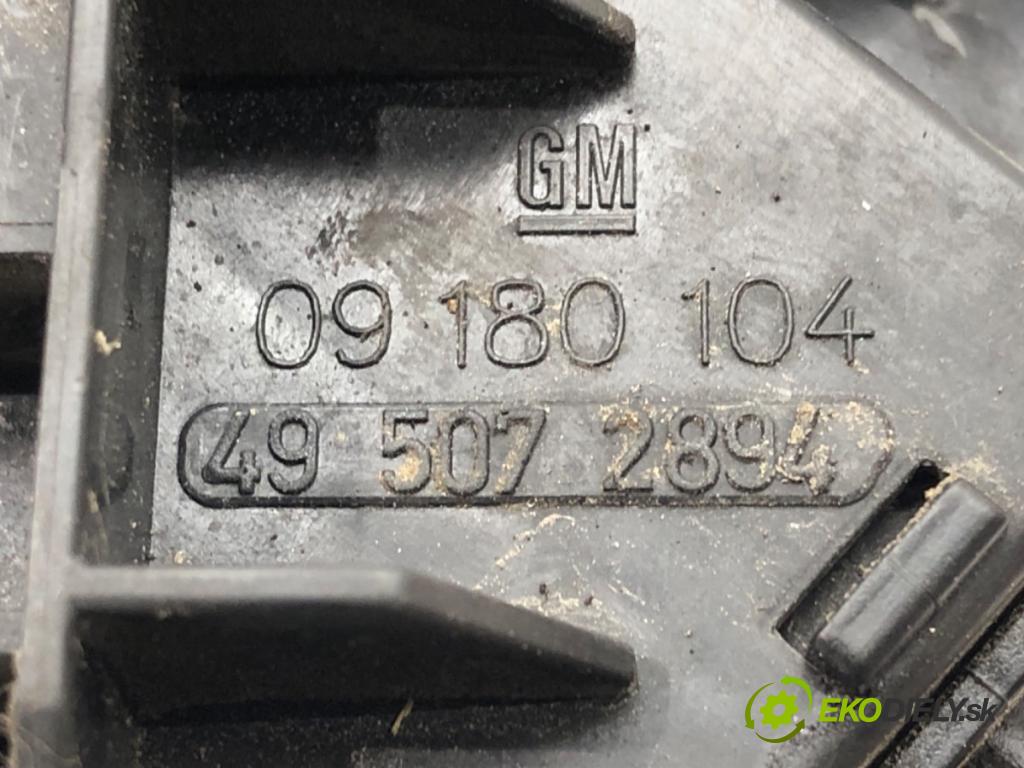 OPEL VECTRA C sedan 2002 74 kW 1.6 16V (F69) 1598 zámok dverí zad 09180104