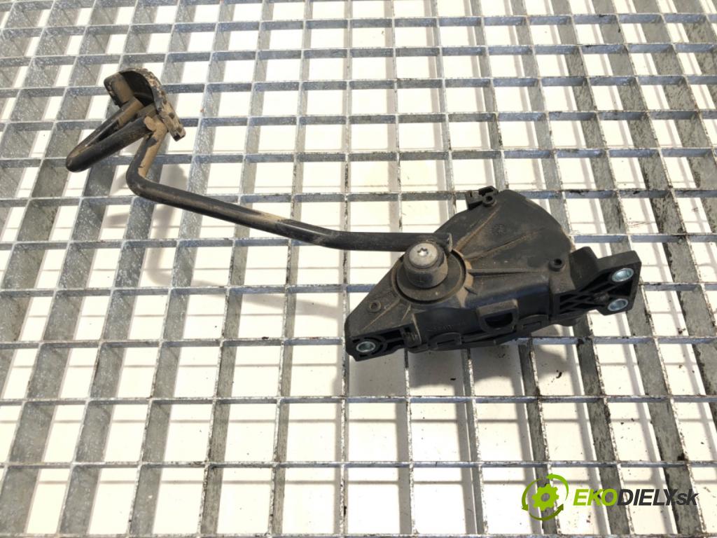 PEUGEOT BOXER Autobus (244, Z_) 2001 - 2022    2.2 HDi 74 kW [101 KM] olej napędowy 2002 - 2022  Potenciometer plynového pedálu 1337493080 (Pedále)