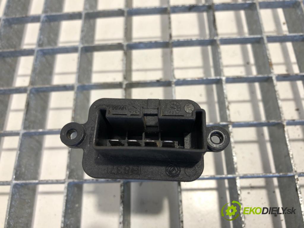 PEUGEOT BOXER Autobus (244, Z_) 2001 - 2022    2.2 HDi 74 kW [101 KM] olej napędowy 2002 - 2022  Odpor, rezistor kúrenia vzduchu  (Odpory (rezistory) kúrenia)